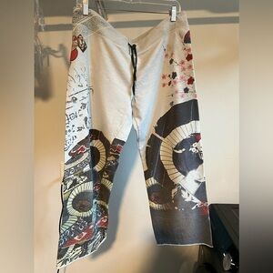 Vintage Lucky Brand Asian-Inspired Sweatpants
Size Large - Off-White